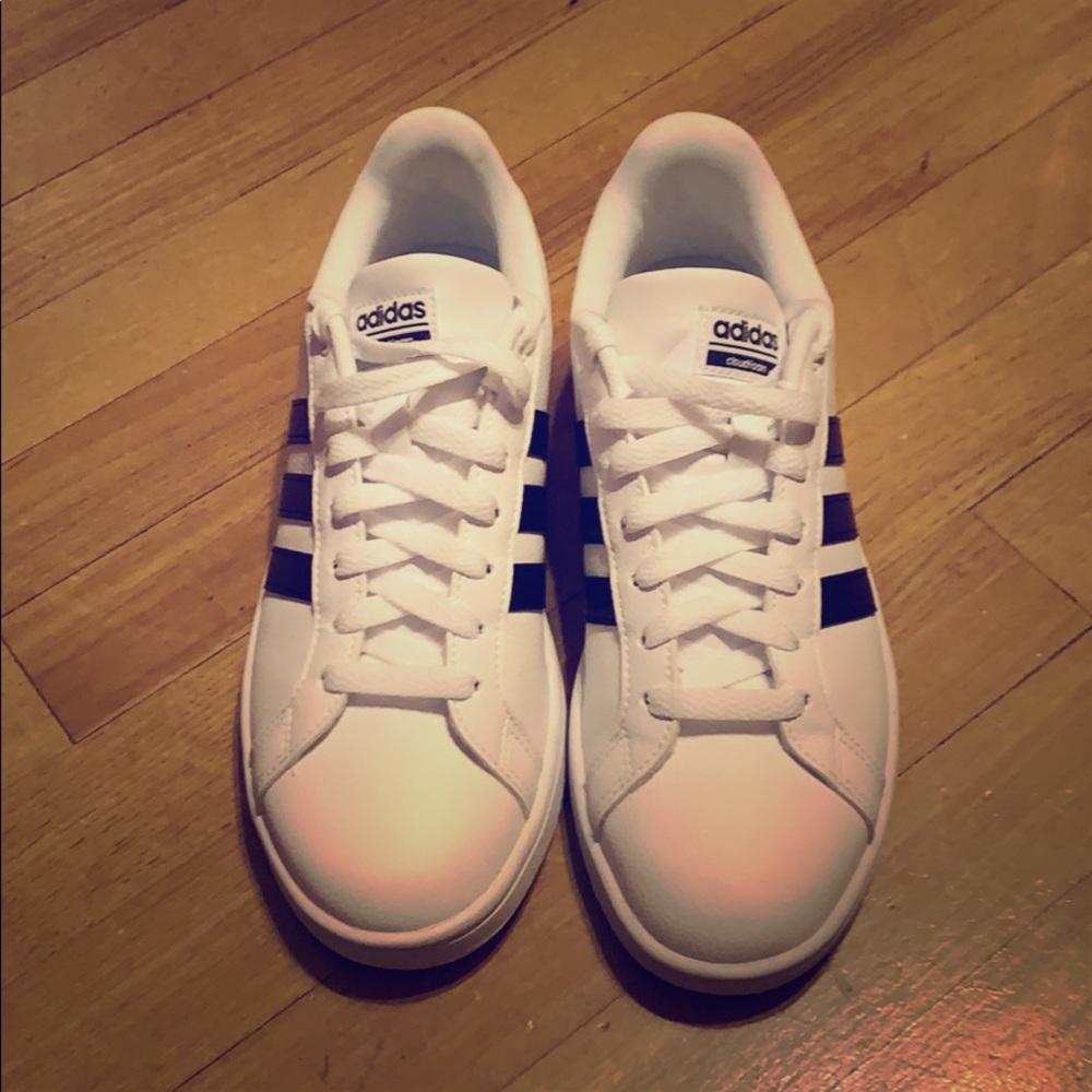 Adidas ortholite float-worn once-great condition🌸